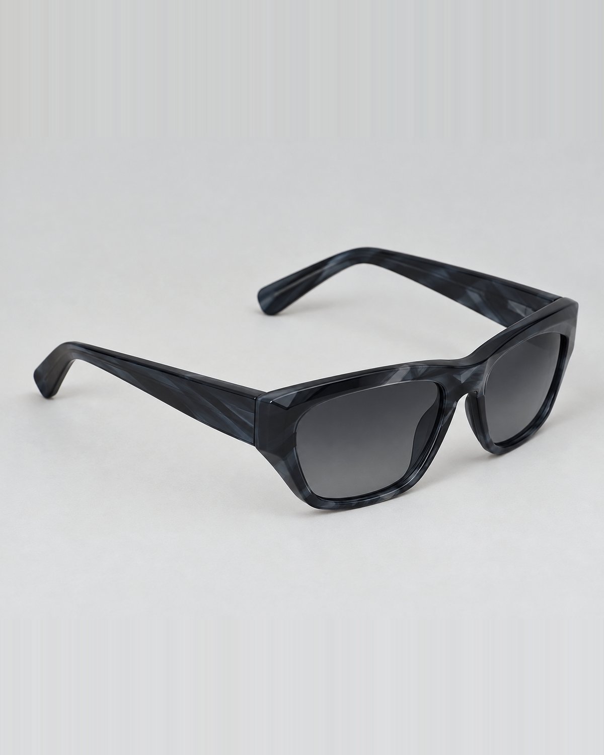 Black hand-polished acetate sunglasses